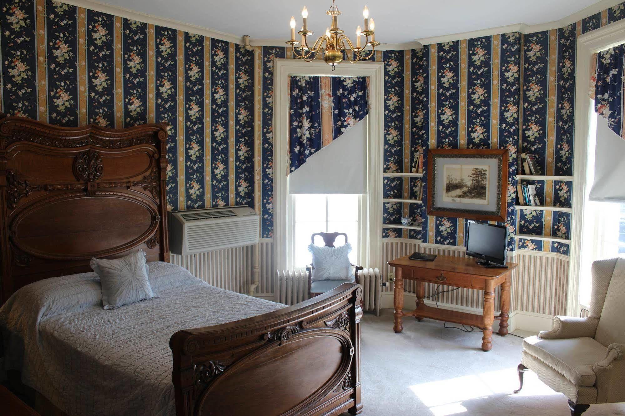 White Inn Fredonia ภายนอก รูปภาพ