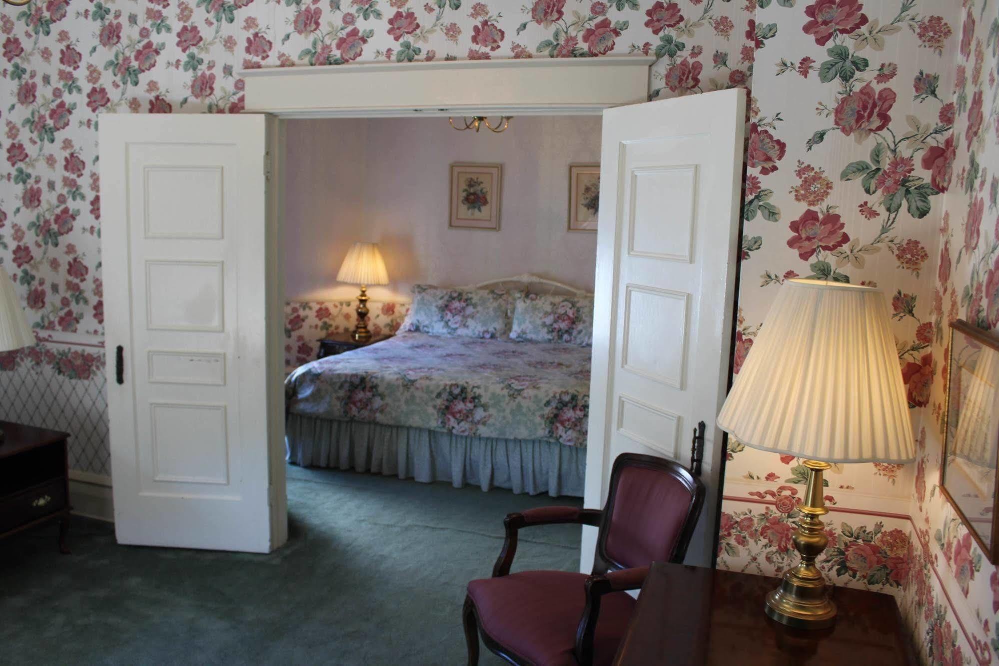 White Inn Fredonia ภายนอก รูปภาพ