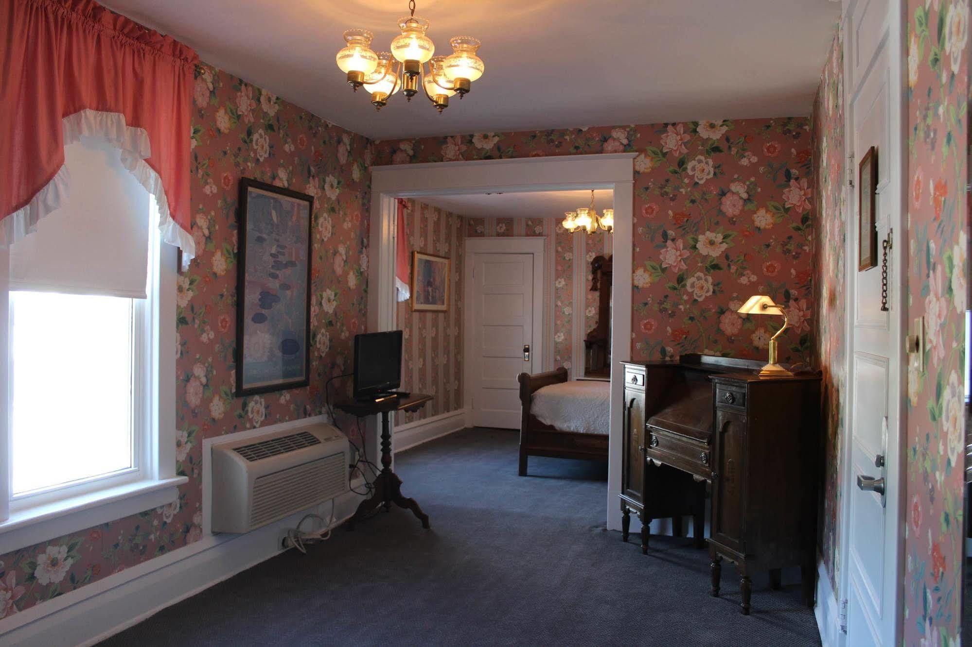 White Inn Fredonia ภายนอก รูปภาพ